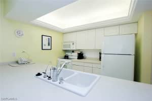 631 Nerita St #5b, Sanibel, FL 33957, Sold 12/07/17
