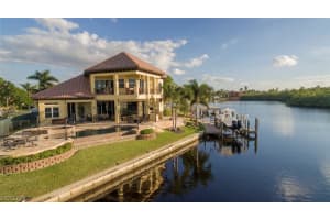 100 Montrose Dr, Fort Myers, FL 33919, Sold 03/09/18