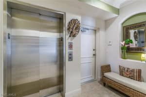 10091 Lake Cove Dr APT 302, Fort Myers, FL 33908, Sold 05/21/18