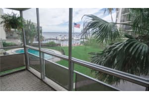 2350 W First St APT 206, Fort Myers, FL 33901, Sold 01/05/18