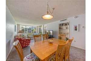 979 E Gulf Dr UNIT 332, Sanibel, FL 33957, Sold 04/13/18