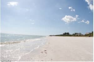 2777 W Gulf Dr UNIT 205, Sanibel, FL 33957, Sold 01/04/18