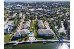 661 W Elkcam Cir, Marco Island, FL 34145, Sold 01/17/18