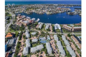 661 W Elkcam Cir, Marco Island, FL 34145, Sold 01/17/18