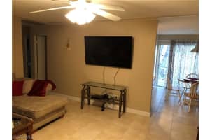 32 Knights Bridge Rd, Naples, FL 34112, Sold 04/18/18