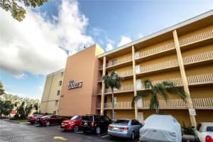 2366 E Mall Dr APT 114, Fort Myers, FL 33901, Sold 09/27/18