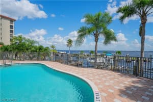 4029 SE 20th Pl APT 604, Cape Coral, FL 33904, Sold 12/22/17