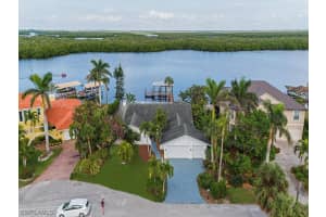 640 Randy Ln, Fort Myers Beach, FL 33931, Sold 08/16/19