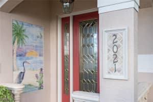 2021 Timberline Dr, Naples, FL 34109, Sold 12/04/18