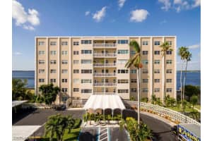 1900 Clifford St, Fort Myers, FL 33901, Sold 02/27/18