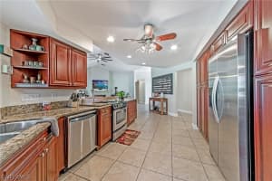 6537 Willow Lake Cir, Fort Myers, FL 33966, Sold 01/22/18