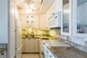 140 Seaview Ct, Marco Island, FL 34145, Sold 06/15/18