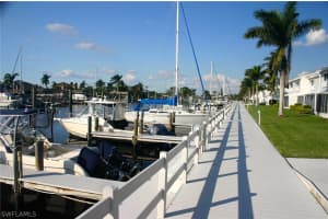 18020 San Carlos Blvd APT 60, Fort Myers Beach, FL 33931, Sold 02/01/18