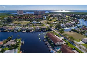 5605 SW 12th Ave APT 106, Cape Coral, FL 33914, Sold 05/09/18