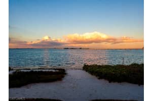 1077 Bird Ln, Sanibel, FL 33957, Sold 03/07/18