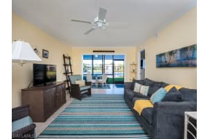 16007 Davis Rd APT 912, Fort Myers, FL 33908, Sold 04/16/18