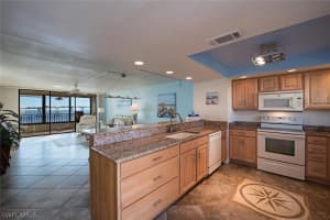 15010 Punta Rassa Rd APT 407, Fort Myers, FL 33908, Sold 04/12/18