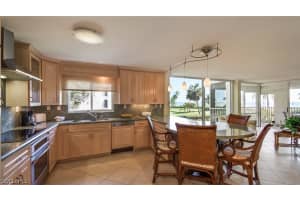 2265 W Gulf Dr #220e, Sanibel, FL 33957, Sold 09/14/18