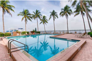 1900 Virginia Ave APT 103, Fort Myers, FL 33901, Sold 04/24/18