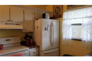 9261 Central Park Dr APT 105, Fort Myers, FL 33919, Sold 04/27/18