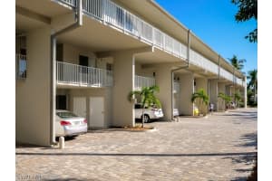 200 Periwinkle Way UNIT 220, Sanibel, FL 33957, Sold 02/12/18
