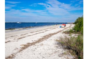 200 Periwinkle Way UNIT 220, Sanibel, FL 33957, Sold 02/12/18
