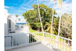 200 Periwinkle Way UNIT 220, Sanibel, FL 33957, Sold 02/12/18
