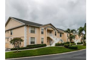 760 Wiggins Lake Dr, Naples, FL 34110, Sold 02/26/18