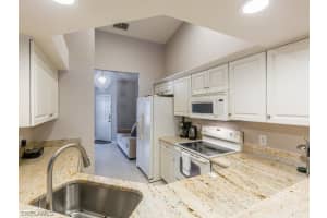 760 Wiggins Lake Dr, Naples, FL 34110, Sold 02/26/18