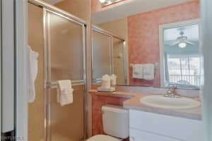 827 E Gulf Dr UNIT D5, Sanibel, FL 33957, Sold 04/09/18