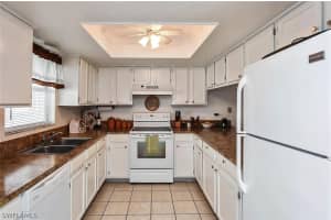 4581 Bay Beach Ln APT 183, Fort Myers Beach, FL 33931, Sold 02/15/19