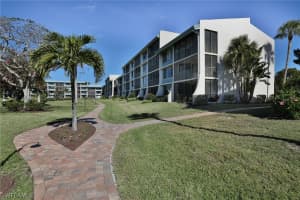 979 E Gulf Dr D433, Sanibel, FL 33957, Sold 07/17/18