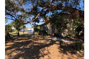 108 Gibson St, Fort Myers, FL 33905, Sold 10/12/18