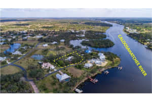 16461 Oakview Cir, Alva, FL 33920, Sold 03/20/18