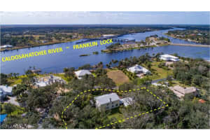 16461 Oakview Cir, Alva, FL 33920, Sold 03/20/18