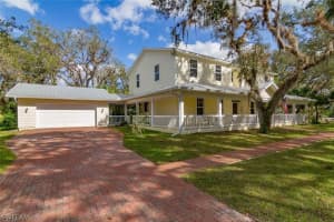 16461 Oakview Cir, Alva, FL 33920, Sold 03/20/18