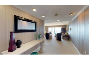 1920 Virginia Ave APT 1001, Fort Myers, FL 33901, Sold 04/24/18
