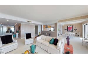 1920 Virginia Ave APT 1001, Fort Myers, FL 33901, Sold 04/24/18