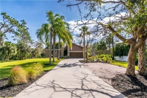 7358 Lake Dr, Fort Myers, FL 33908, Sold 04/26/18