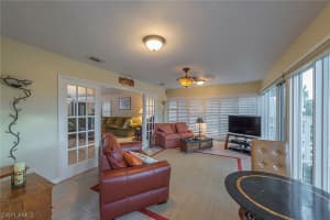 1281 Venetian Way, Naples, FL 34110, Sold 10/19/18