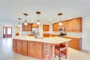 2170 Sebastian Ct, Alva, FL 33920, Sold 04/02/18
