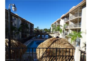 9395 Pennsylvania Ave APT 11, Bonita Springs, FL 34135, Sold 10/22/18