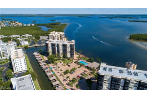 4265 Bay Beach Ln APT 323, Fort Myers Beach, FL 33931, Sold 12/18/18