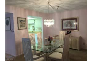 576 Retreat Dr, Naples, FL 34110, Sold 04/16/18