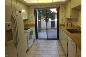 576 Retreat Dr, Naples, FL 34110, Sold 04/16/18