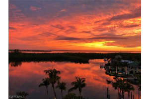 18120 San Carlos Blvd APT 806, Fort Myers Beach, FL 33931, Sold 08/31/18