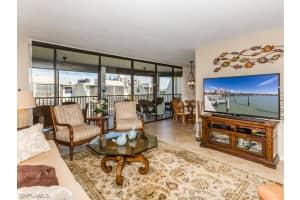 933 Collier Ct, Marco Island, FL 34145, Sold 04/10/18