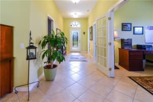 9720 Las Casas Dr, Fort Myers, FL 33919, Sold 04/09/18