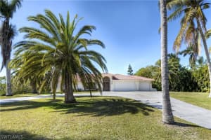 7240 Lake Dr, Fort Myers, FL 33908, Sold 03/08/18
