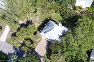 9408 Moonlight Dr, Sanibel, FL 33957, Sold 06/27/18
